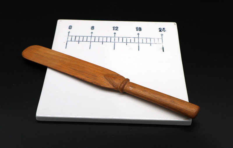 Pill Tile and Spatula Pill Tile and Spatula